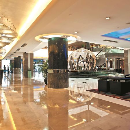 Howard Johnson Ginwa Plaza Hotel Сіань Екстер'єр фото