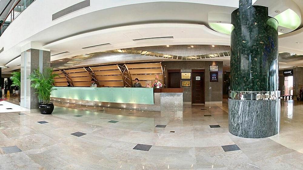 Howard Johnson Ginwa Plaza Hotel Сіань Екстер'єр фото