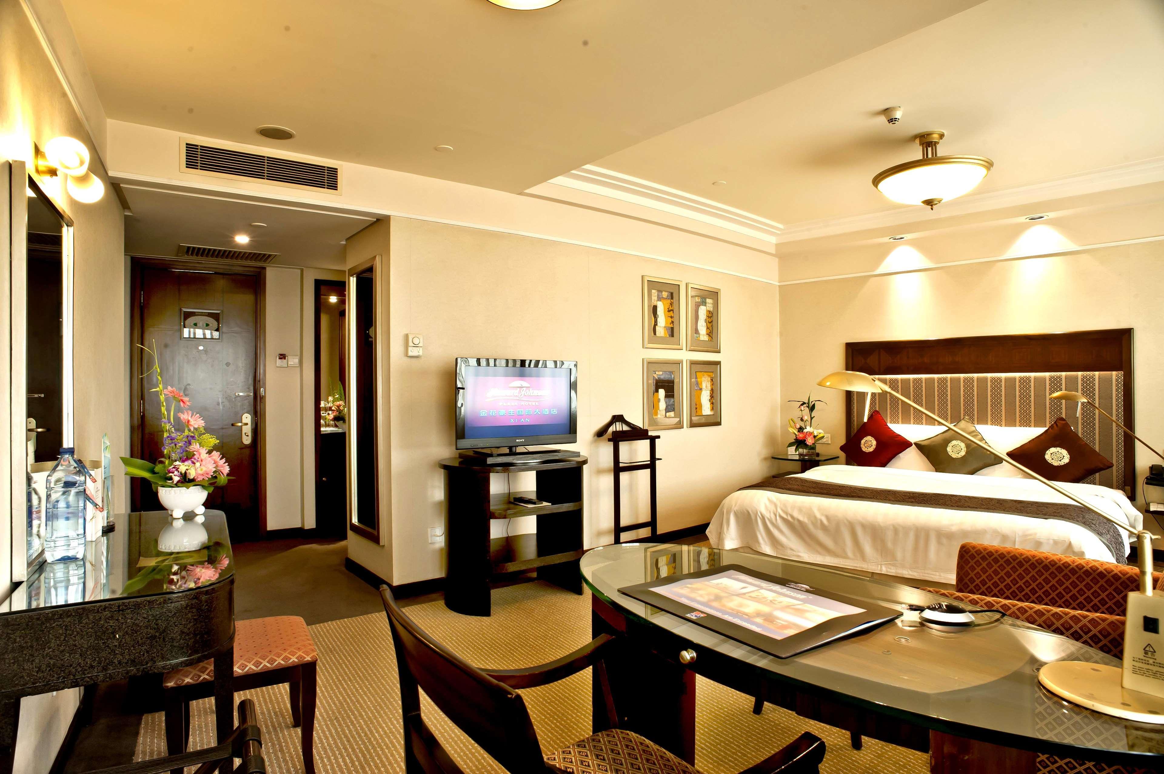 Howard Johnson Ginwa Plaza Hotel Сіань Екстер'єр фото