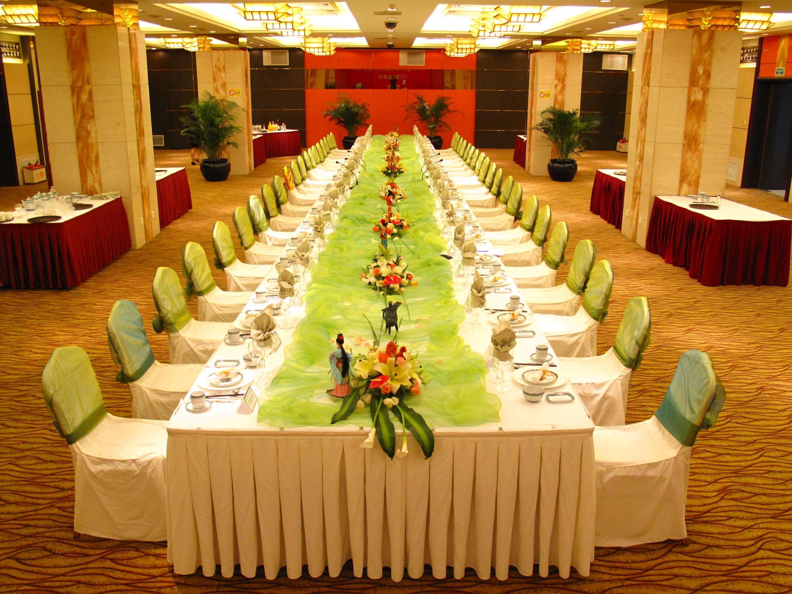 Howard Johnson Ginwa Plaza Hotel Сіань Екстер'єр фото