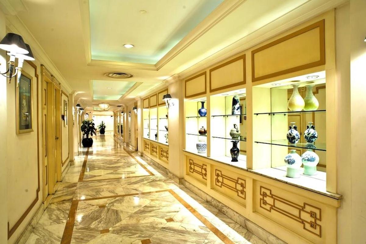 Howard Johnson Ginwa Plaza Hotel Сіань Екстер'єр фото